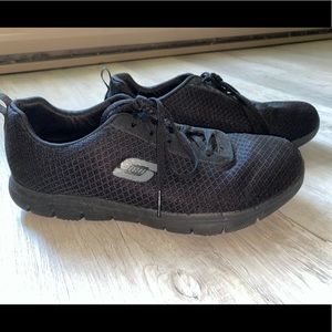 Sketchers Slip Resistant work sneaker